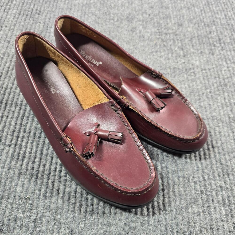 G.H. Bass & Co. Weejuns Shoes Womens Size 7.5 Red Leather Tassel Loafers